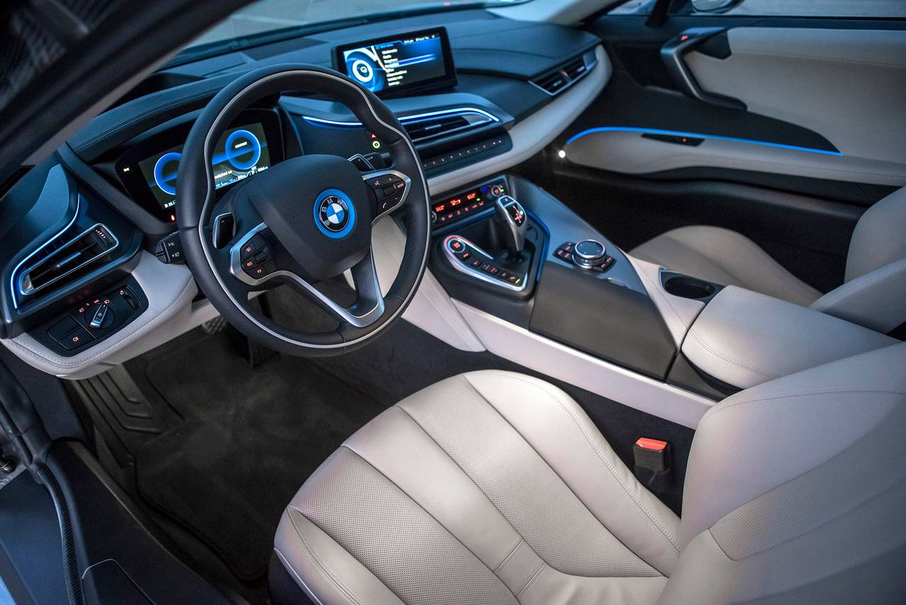 BMW i8 - Image 5